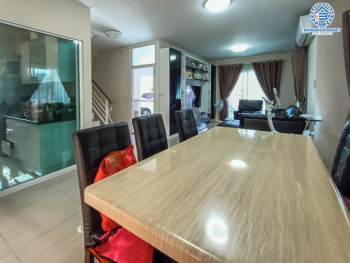 *****บ้านเดี่ยวมือสองย่านกรุงเทพมหานคร ม.โฮมเพลส เดอะพาร์ค วงแหวน-พระราม9 เนื้อที่กว้างขวางมากถึง 51 ตร.ว. ฟังก์ชัน 3 ห้องนอน 2 ห้องน้ำ 2 ที่จอดรถ แถมฟรี! 4 เครื่องปรับอากาศ และเฟอร์นิเจอร์ทั้งหลัง บนทำเลดี ใกล้สุวรรณภูมิ และทางด่วน "มอเตอร์เวย์ พระราม9"